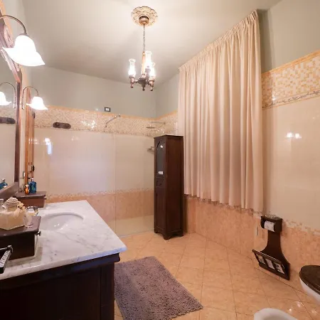 Casa vacanze Casa Di Giano With Outdoor Jacuzzi